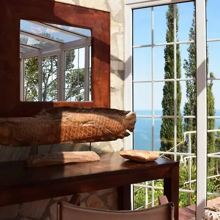 Cd004 - Mirador *